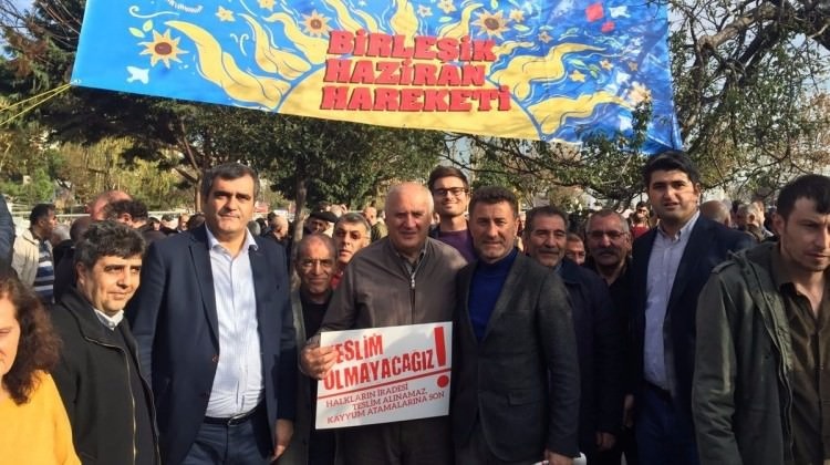 CHP 'katılmayacağız' demişti ama vekiller koşa koşa gitti