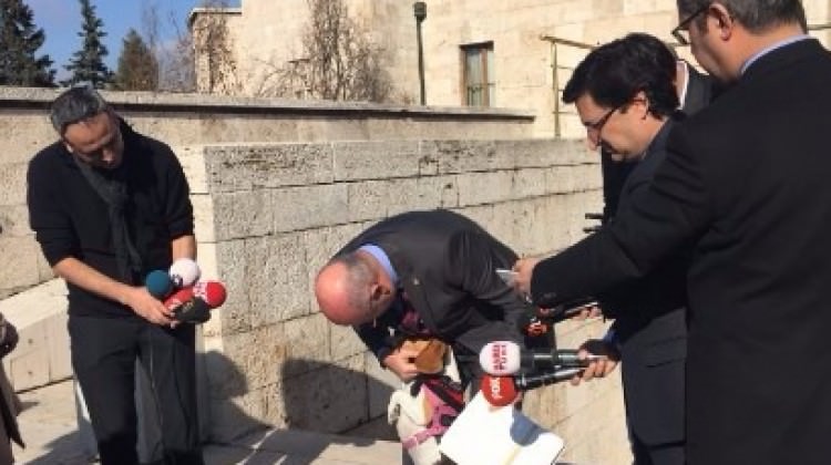 CHP Meclis'e köpek getirdi