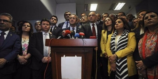 CHP referandumun iptali için resmen başvurdu