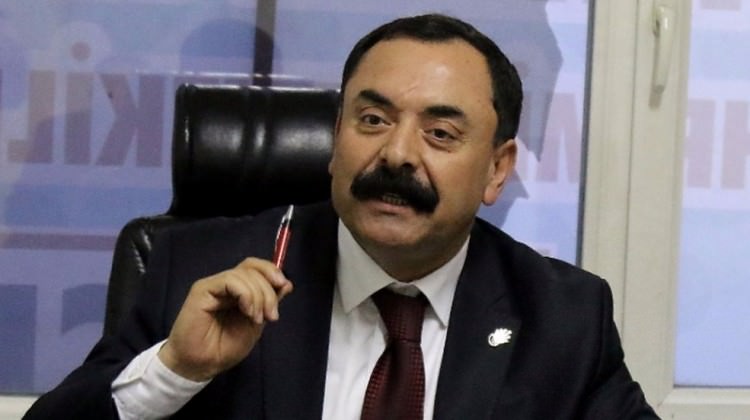 CHP sapkın yürüyüşü üzerine aldı