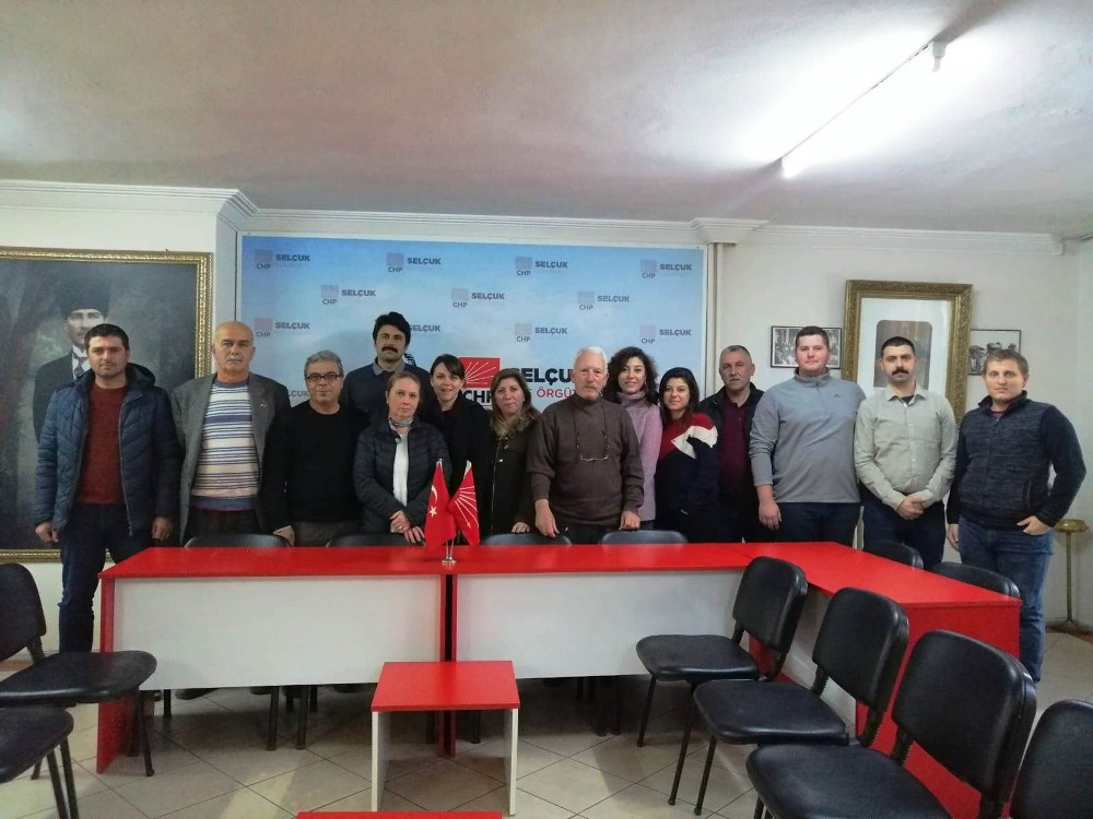 CHP Selçuk’ta görev dağılımı yapıldı 