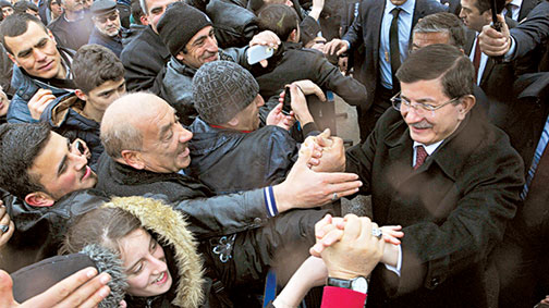 CHP tilki gölgesinde siyaset yapıyor