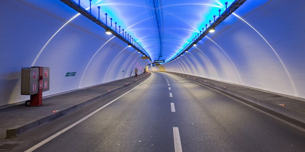 CHP ve besleme medyası çok üzülecek... Avrasya Tüneli geçiş rekoru kırdı!