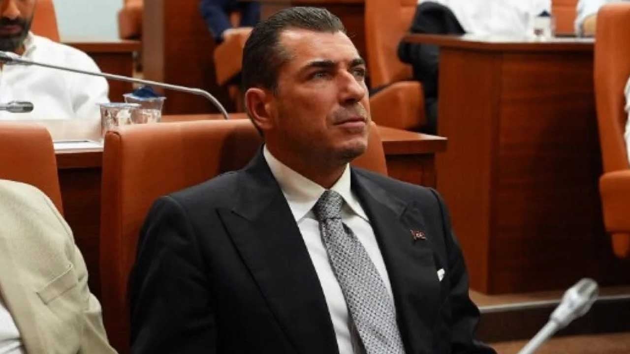 CHP-Yeni Parti krizi istifa getirdi ‘İBB Meclisinde söz almak mucize’