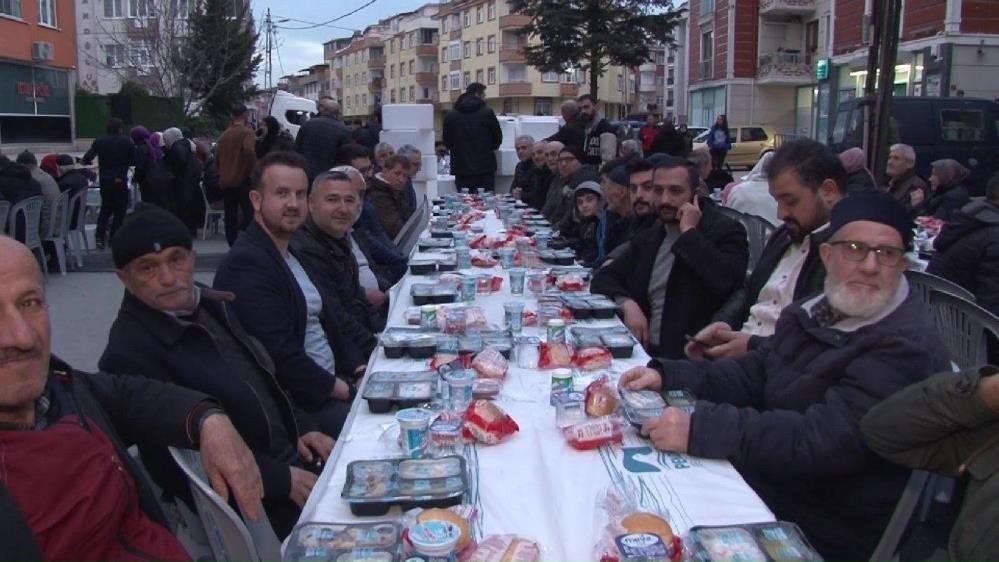 ‘CHP zulmüne kapı aralamak vebaldir’ AK Parti’ye katılan Suat Pamukçu’dan YRP’lilere çağrı