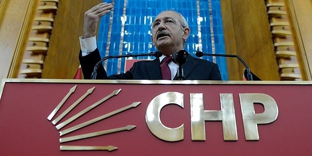 CHP başörtüsü için toplanacak