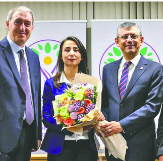 CHP’de bildiri çatışması