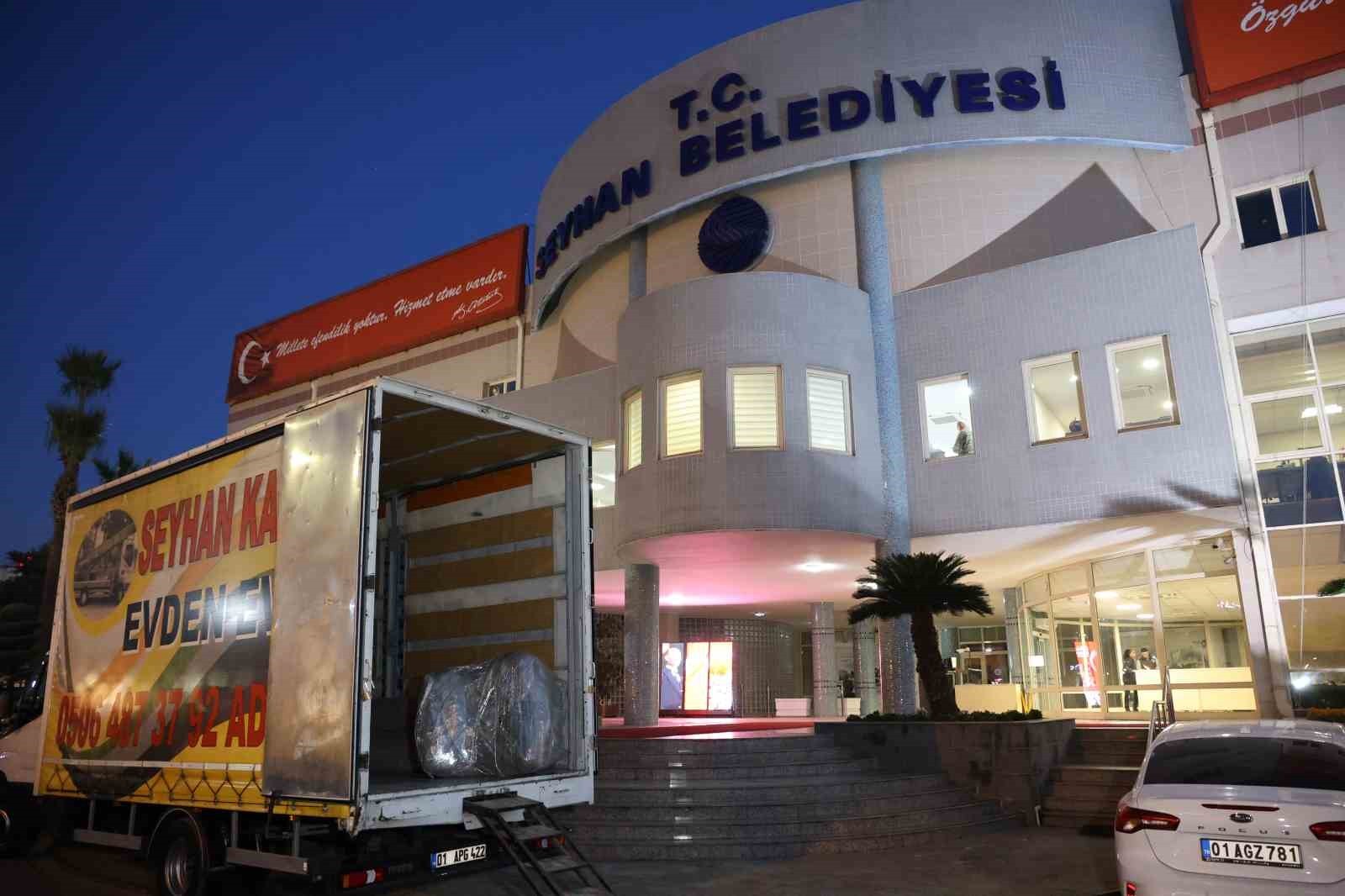 CHP’de borç çöküşü! Bir belediyeye daha haciz geldi