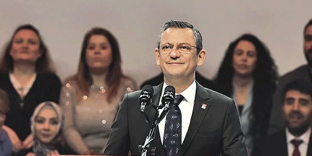 CHP’de ‘değişim’ lafta kaldı! Kılıçdaroğlu’nun 13 yılda yaptığını 2 aya sığdırdı