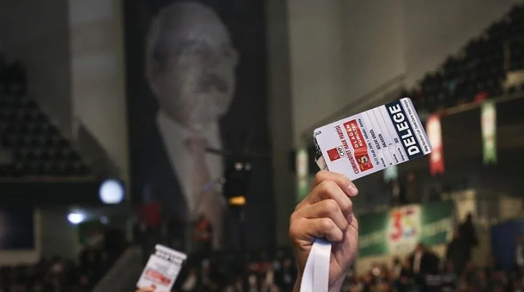 CHP’de delege kavgası! Gizli telefon aramaları deşifre oldu