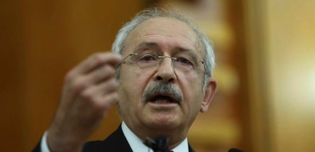 CHP'de diktatör depremi!