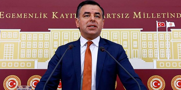 CHP’de Hürriyet kavgası! Kemal övdü Yarkadaş gömdü