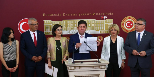 CHP'de imza muamması sürüyor! Birbirlerini yalanladılar