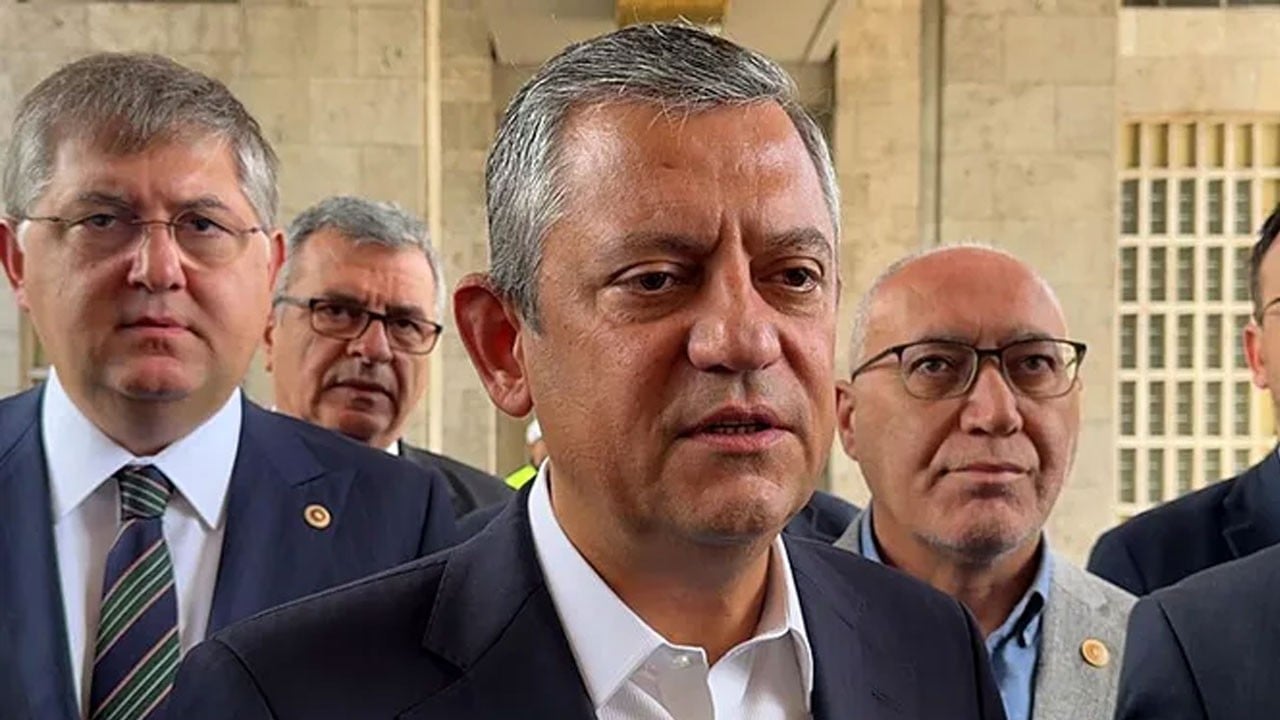 CHP’de kriz büyüyor mu? Özgür Özel’den dikkat çeken istifa açıklaması