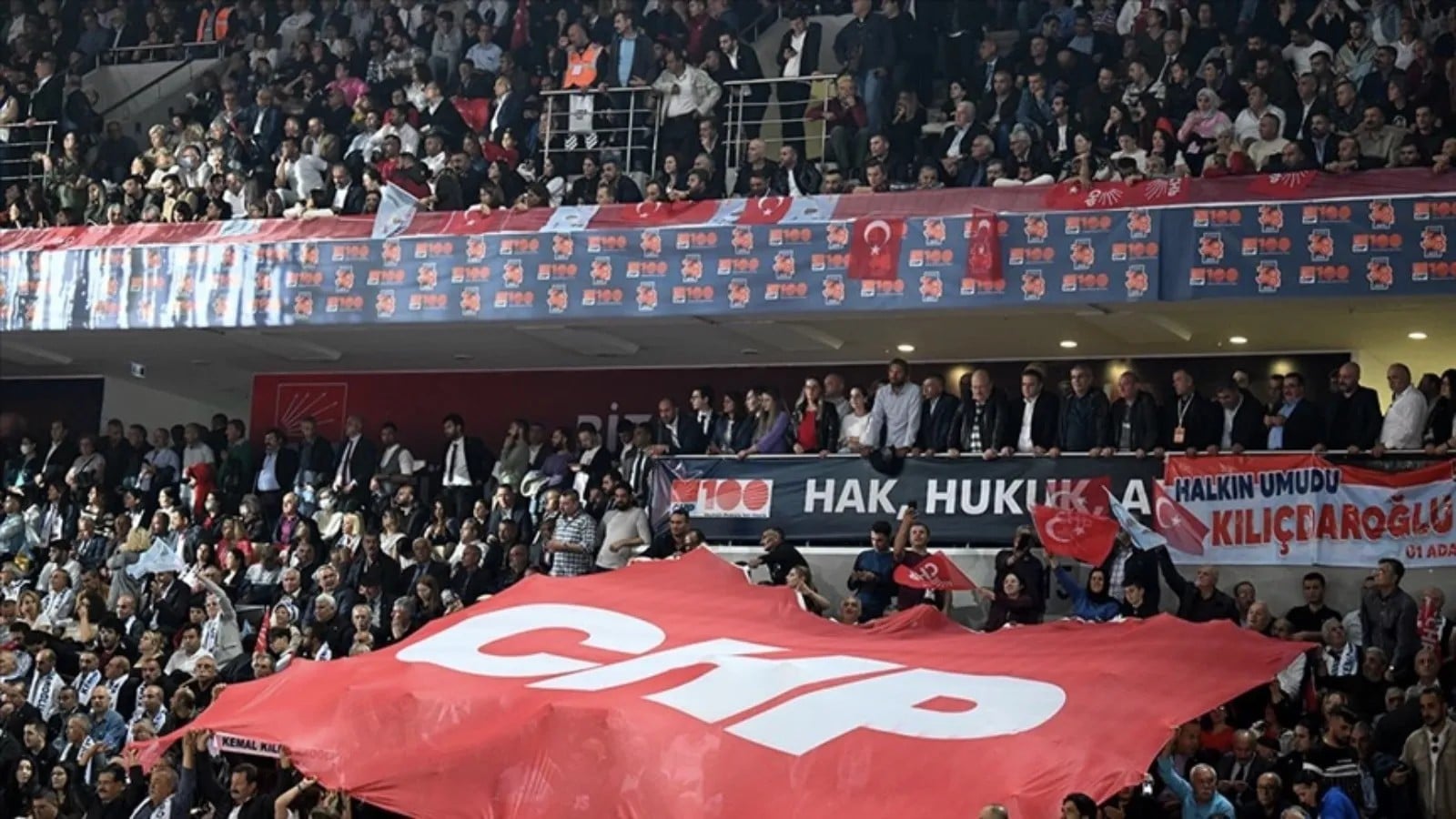 CHP'de kurultay depremi büyüyor! Oyları satan delegelerin ve sülalelerinin hesaplarına mercek atıldı