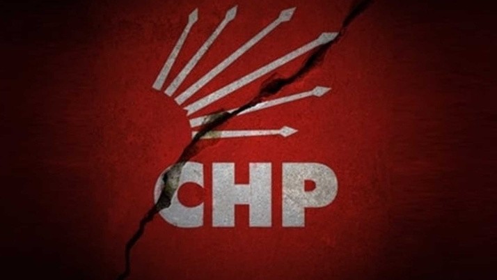 CHP'de şok gelişme! Baskı, tehdit ve şantajlara dayanamadılar teker teker istifa ettiler