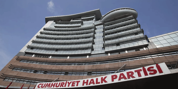 CHP'de teşkilatlar kaynıyor... Çok sayıda görevden alma kararı