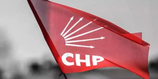 CHP'de toplu istifa depremi