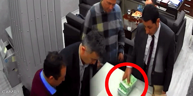 CHP’deki rezaletin yeni bölümü! ‘Balya balya’ paranın dolar versiyonu geldi