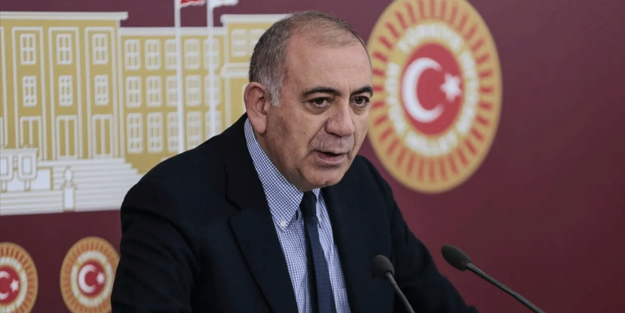 CHP'den istifa eden Gürsel Tekin'den Ekrem İmamoğlu çıkışı! Muhatabım bile olamaz