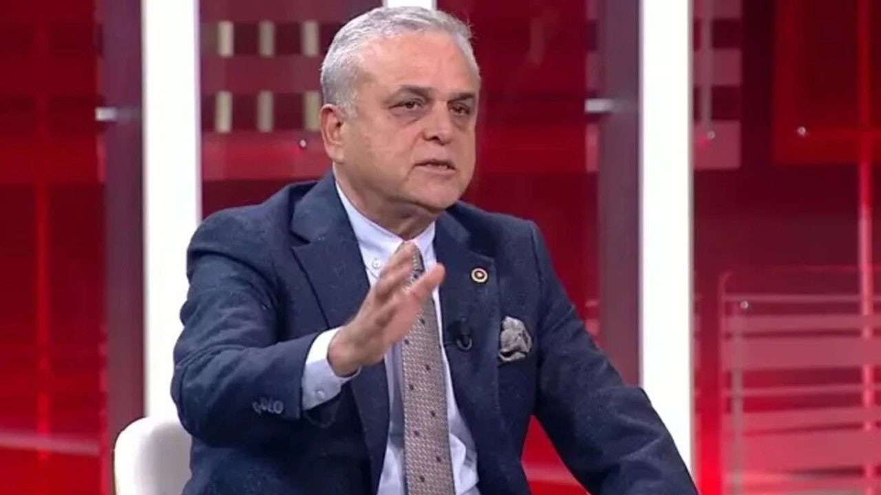 CHP'den istifa eden milletvekili CHP seçmenine seslendi: Namuslu CHP seçmeni ülkesini şikayet edenlerin değil devletinin ve bayrağının yanında olur!