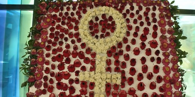 CHP'den LGBT'li sapkınlara yeni destek!