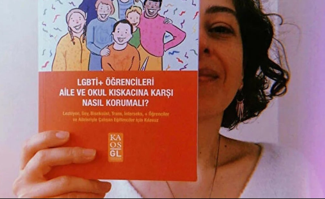 CHP'den 'nasıl LGBT olunur' dersleri