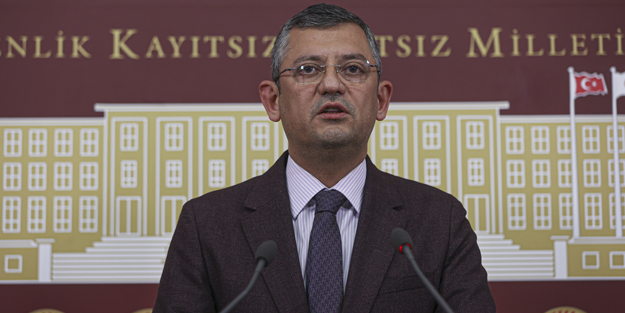 CHP'de istifa depreminin ardından Özgür Özel'den açıklama