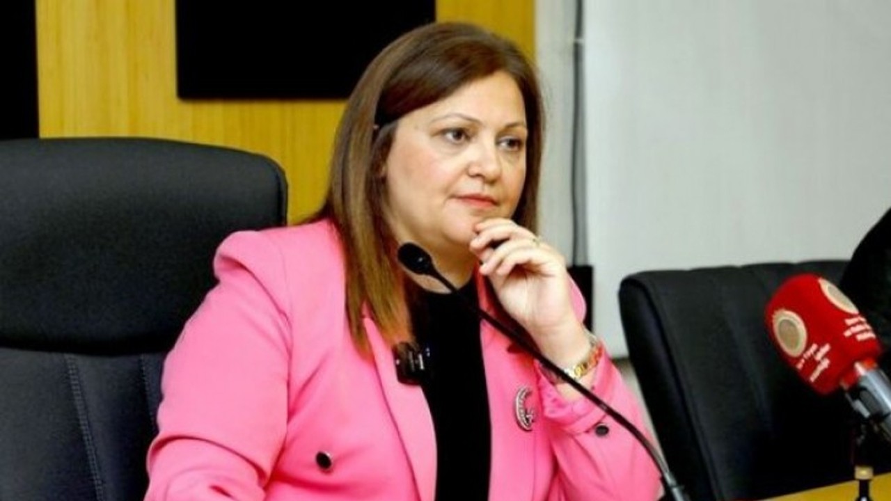 CHP’li Afyonkarahisar Belediyesinde tek parti ruhu hortladı! Vatandaşa belediye binasına girişi yasakladılar