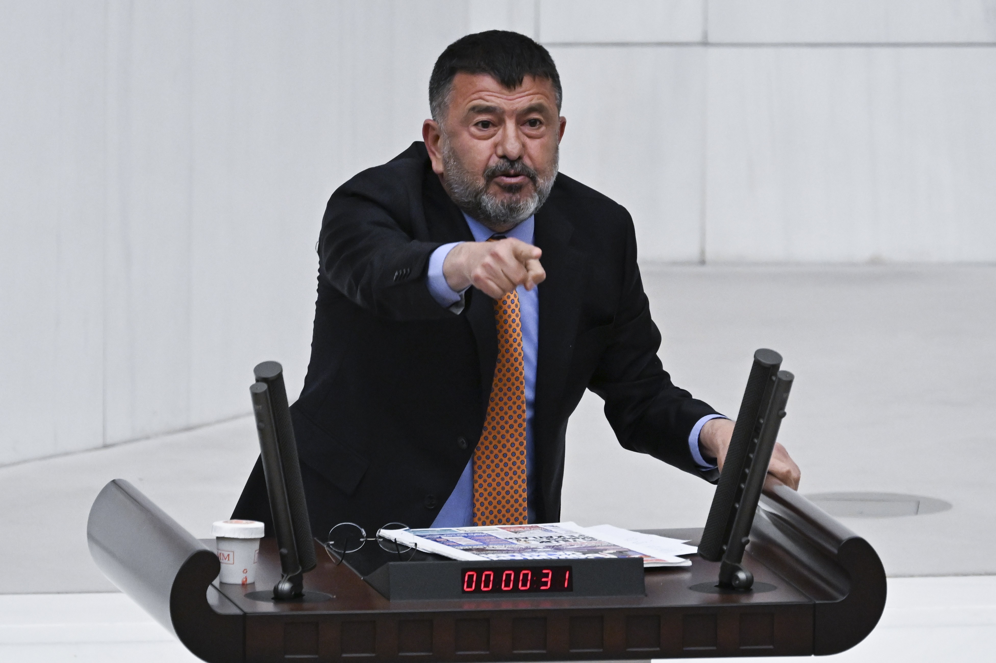 CHP’li Ağbaba’nın deprem iftirasına AK Partililerden tepki