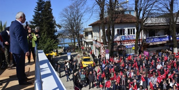 CHP'li Başkan 'Hayır' otobüsünden 'Evet' deyince...