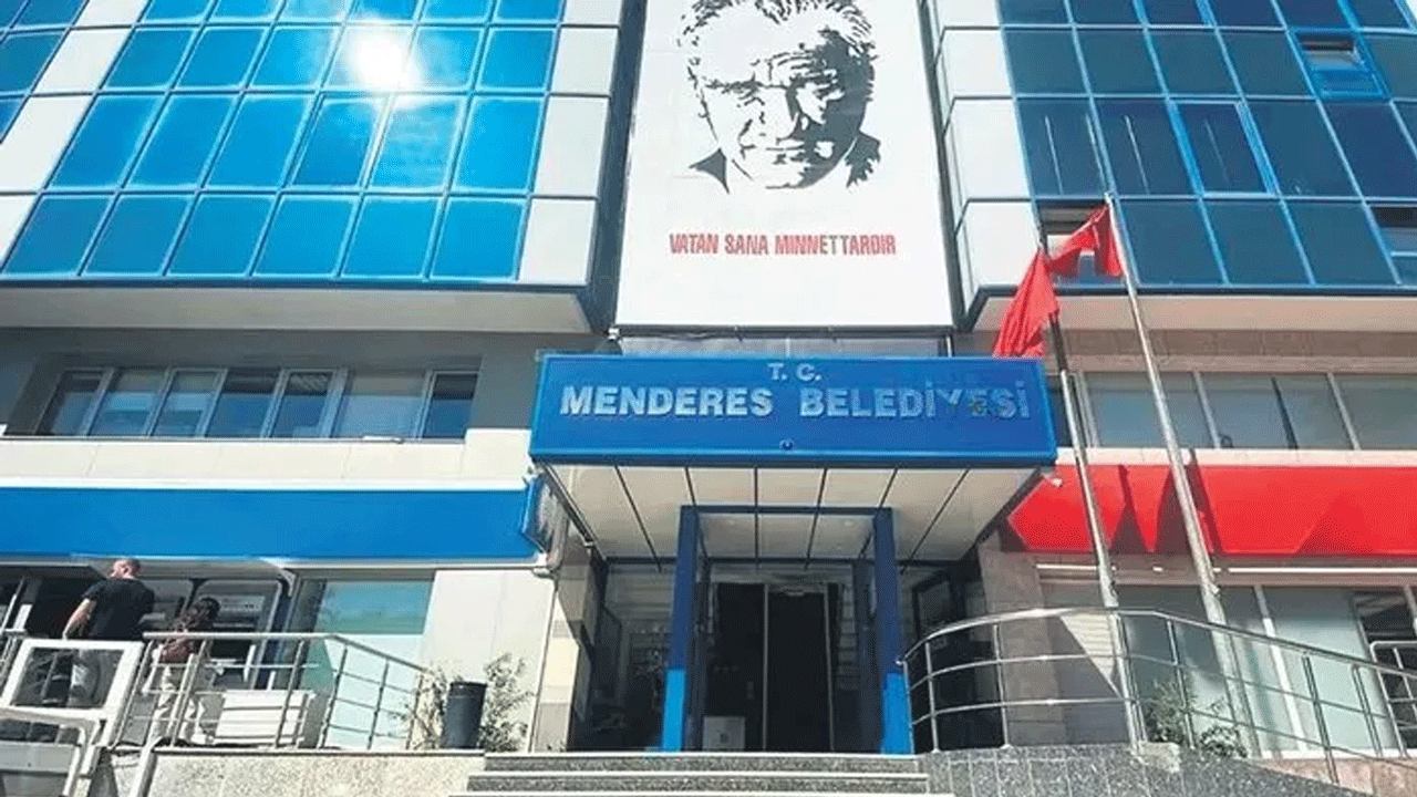 CHP’li başkan makamında dayak yedi