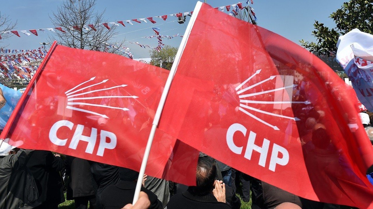 CHP’li başkanlar sat sat bitiremediler