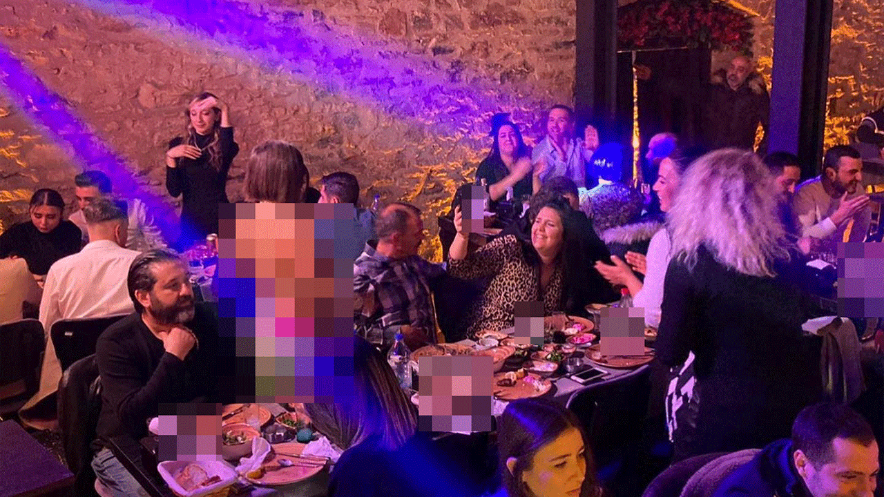 CHP’li belediye Ramazan öncesi bunu da yaptı! Köyün yolunu satıp meyhaneye davet ettiler