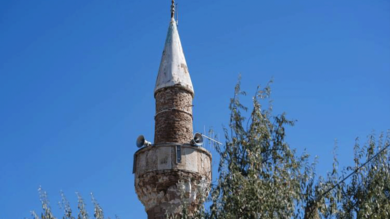 CHP'li belediye SGK borcu nedeniyle okul ve camileri gözden çıkardı! Tepki üstüne tepki