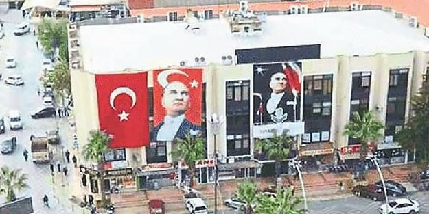 CHP'li belediyede burs skandalı!