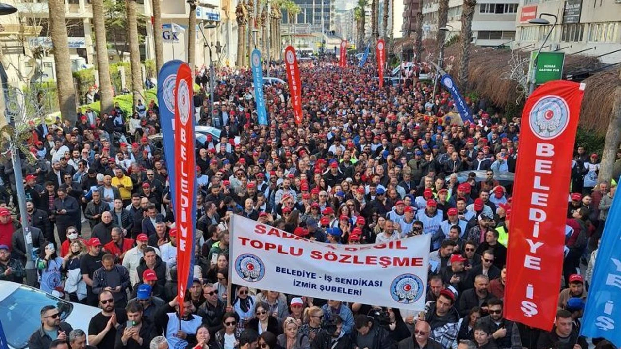 CHP'li belediyede dev grev! 300 araç kontak kapatıyor