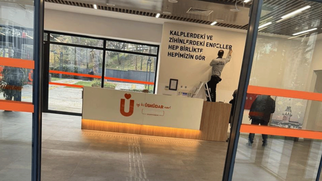 CHP’li belediyede ‘Erdoğan’ mesaisi! Yazıyı silebilirsiniz de eserlerini nasıl sileceksiniz?