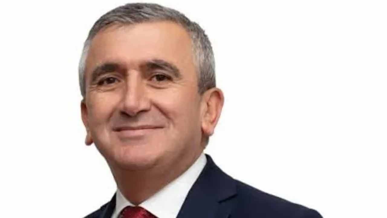 CHP'li belediyede "iskan" vurgunu: Akçakoca’da milyonluk "rüşvet çarkı" patladı!