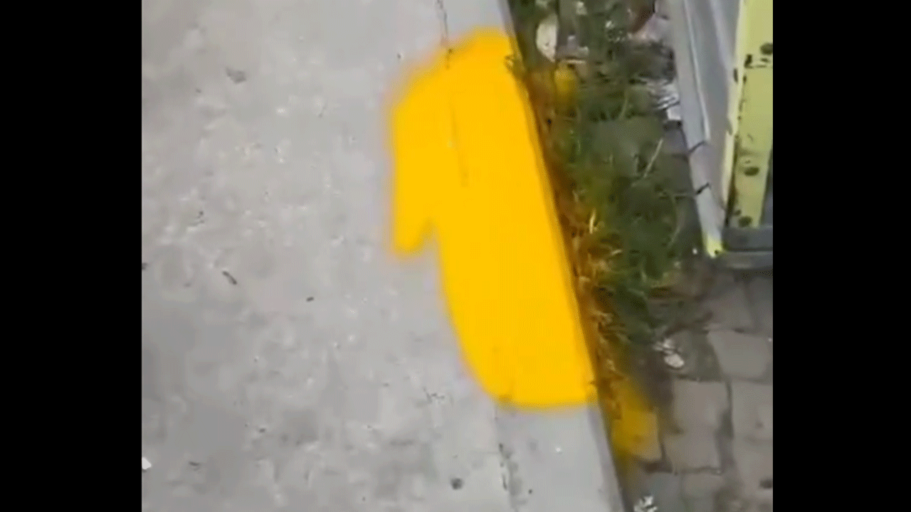 CHP’li belediyeden "göz yaşartan" çalışması! Heykel dikmenin dışında hizmet yapmayın siz