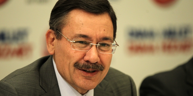 CHP'li belediyeler 'şaklabanlık'ta yarıştı
