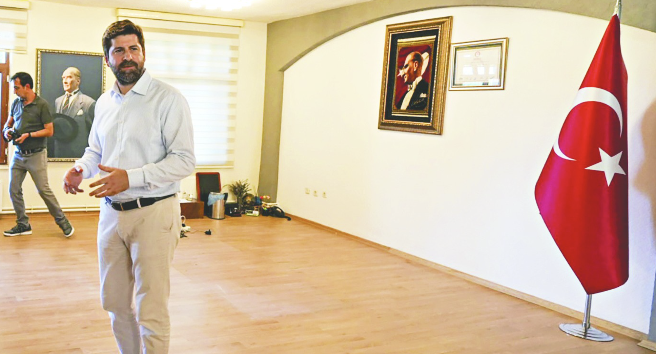 CHP’li Belediyelerde haciz furyası! Koltukları hacizle kaybediyorlar