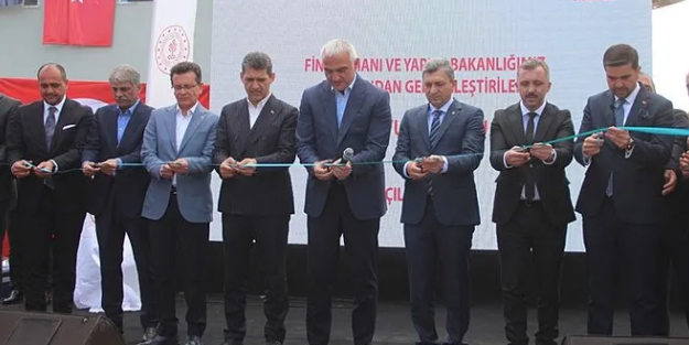 CHP’li belediyenin yapmadığını bakanlık yaptı! Tesis Antalya'nın turizmine güç katacak