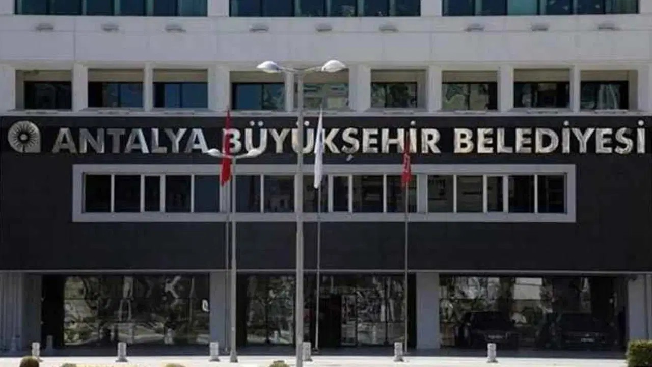 CHP’li belediyeye ikinci dalga operasyon! Tutuklamalar var