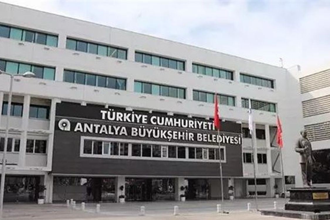 CHP’li belediyeye operasyon: Gözaltılar var