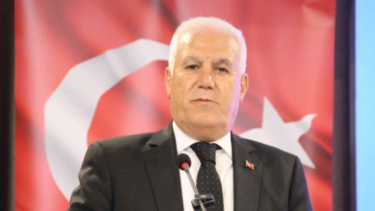 CHP’li Bozbey 10 milyon dolara el sıkışmış