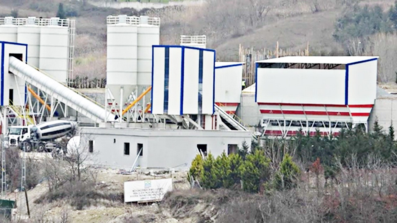 CHP'li Büyükçekmece'de kaçak hafriyatta "kaymakam" detayı! İzin çıkmış ama...