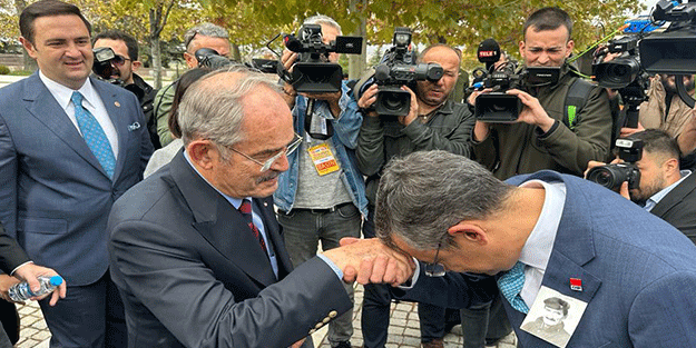 CHP'li Büyükerşen ile 22 belediye bürokratının yargılandığı davada yeni gelişme!