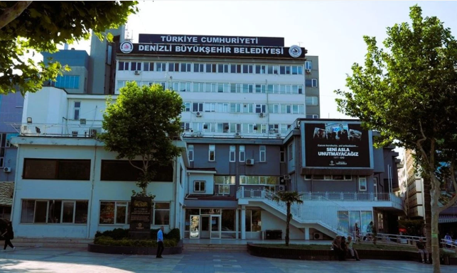 CHP’li Denizli Büyükşehir Belediyesi’nde skandal atamalar! Elektrikçi, köfteci, futbolcu, eczacı kalfası… Hepsi koordinatör yapıldı!