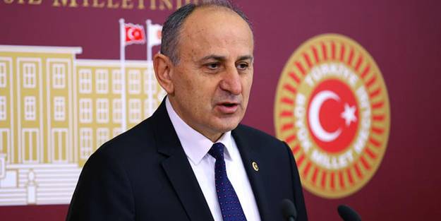 CHP'li Dursun Çiçek Memleket Partisi'ne göz kırpıyor!